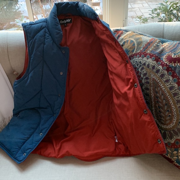 OnlyNY puffy vest: unisex Size Small; blue w/orange interior - Picture 3 of 8